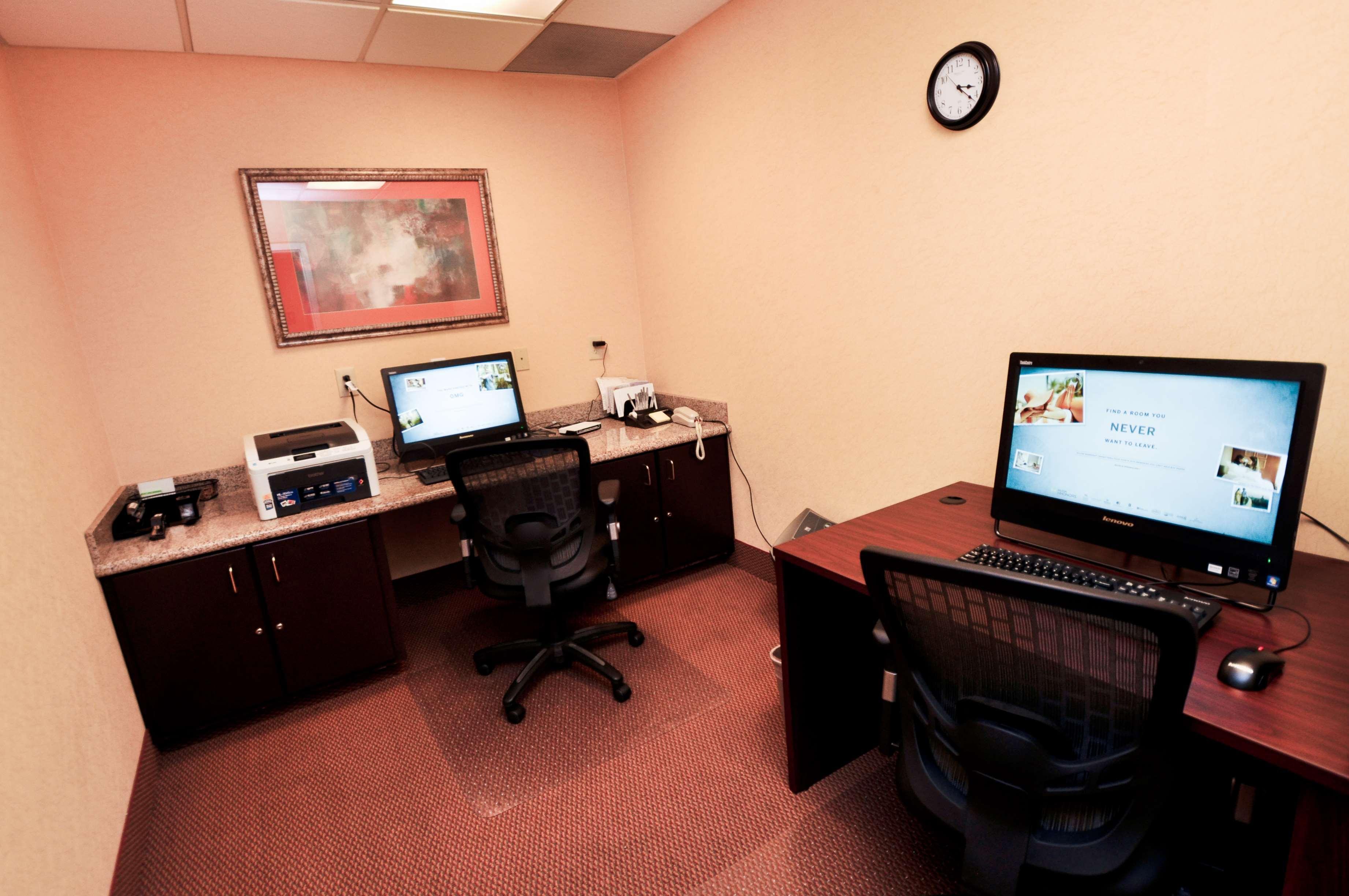 Hampton Inn & Suites Louisville East Ngoại thất bức ảnh