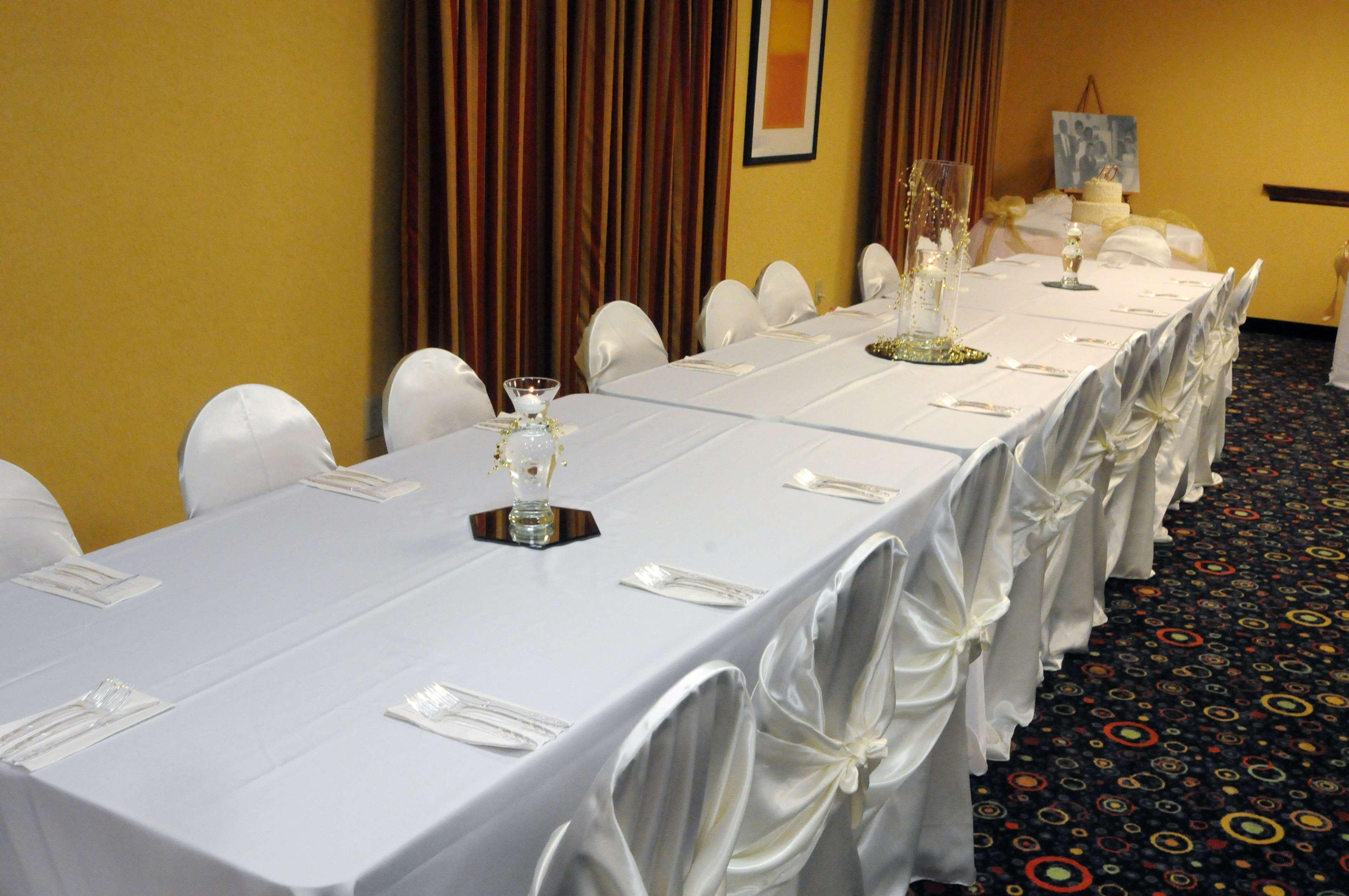 Hampton Inn & Suites Louisville East Ngoại thất bức ảnh